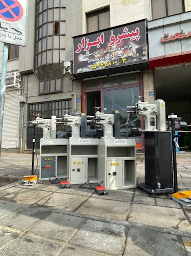 چرا پیشرو ابزار را انتخاب کنیم